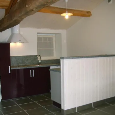 Vakantiehuis 2 Pers Avec Terrasse Privative Et Proche Velo Rail - Fr-1-426-466 Commequiers